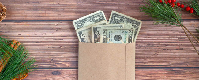 How to Resist the Urge To Splurge and Stick to a Budget